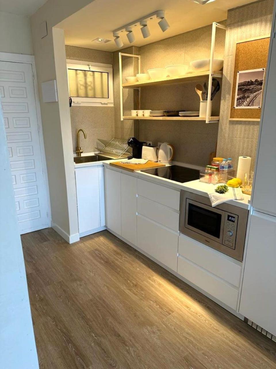 Minerva Estudio Suite White Jasmine, Beach And Pool Benalmadena Benalmádena Exterior foto